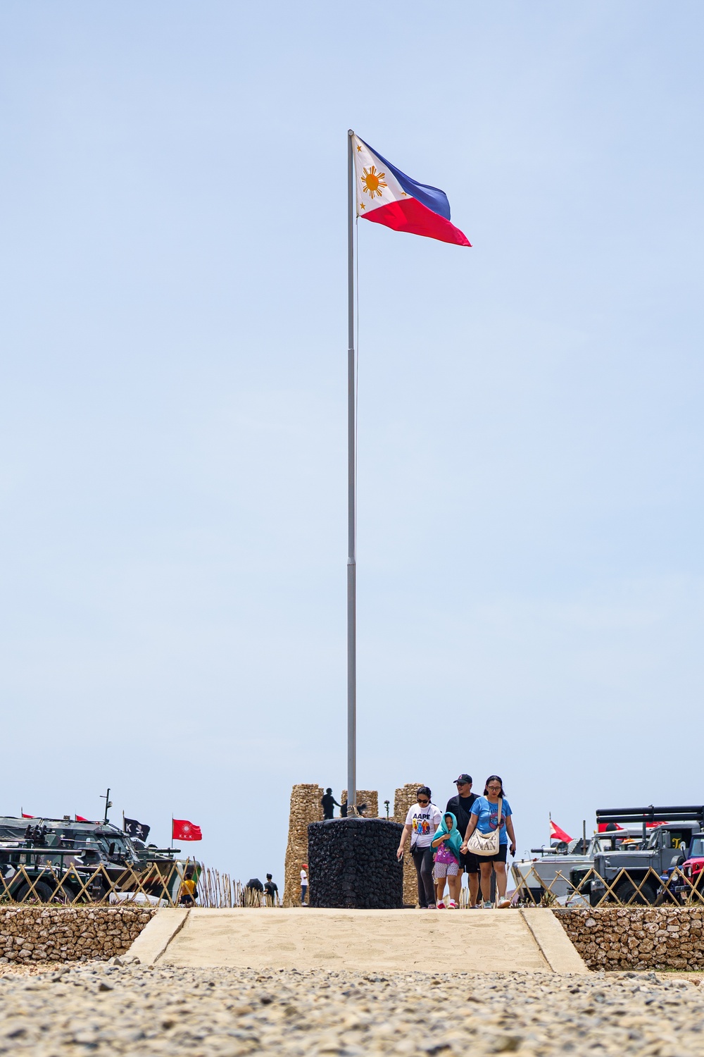 3rd MLR participates in static display with Philippine Marines