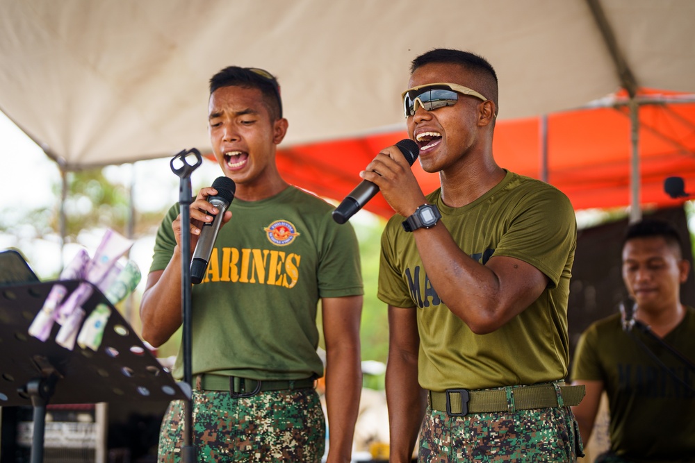 3rd MLR participates in static display with Philippine Marines