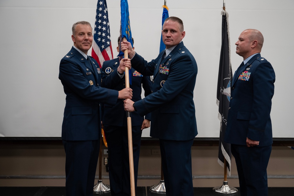 Lt. Col. Anthony Perez takes command of 367th RCS