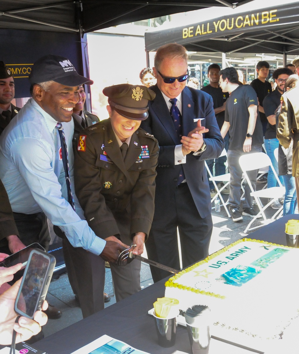 Army Reserve leader celebrates Army’s 249th birthday in heart of ‘Big Apple’