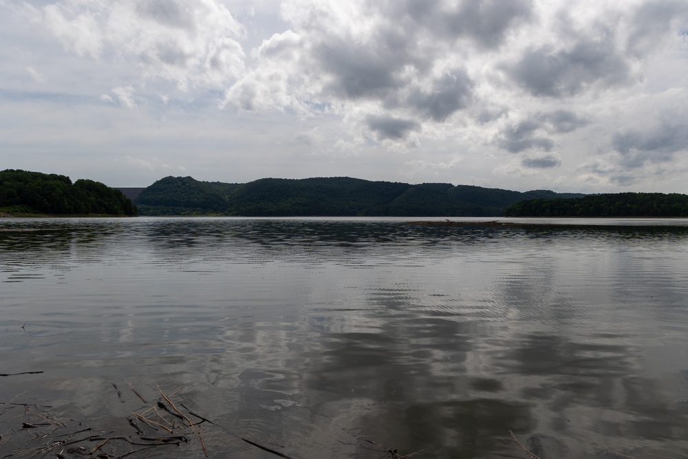 Scenic View of Carters Lake