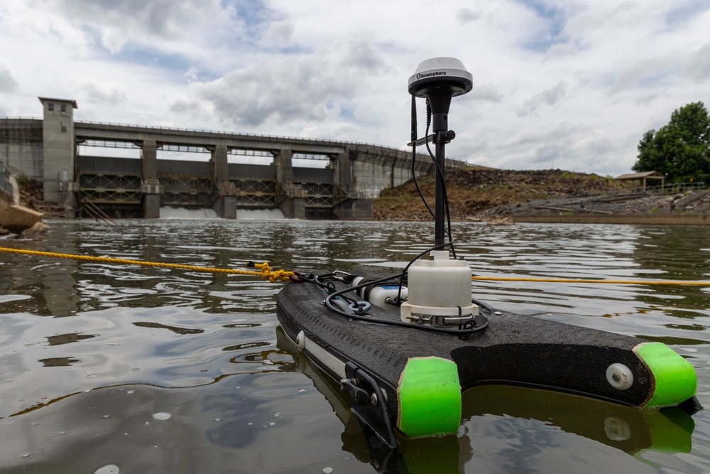 ADCP Measures Water Flow at Reregulation Dam