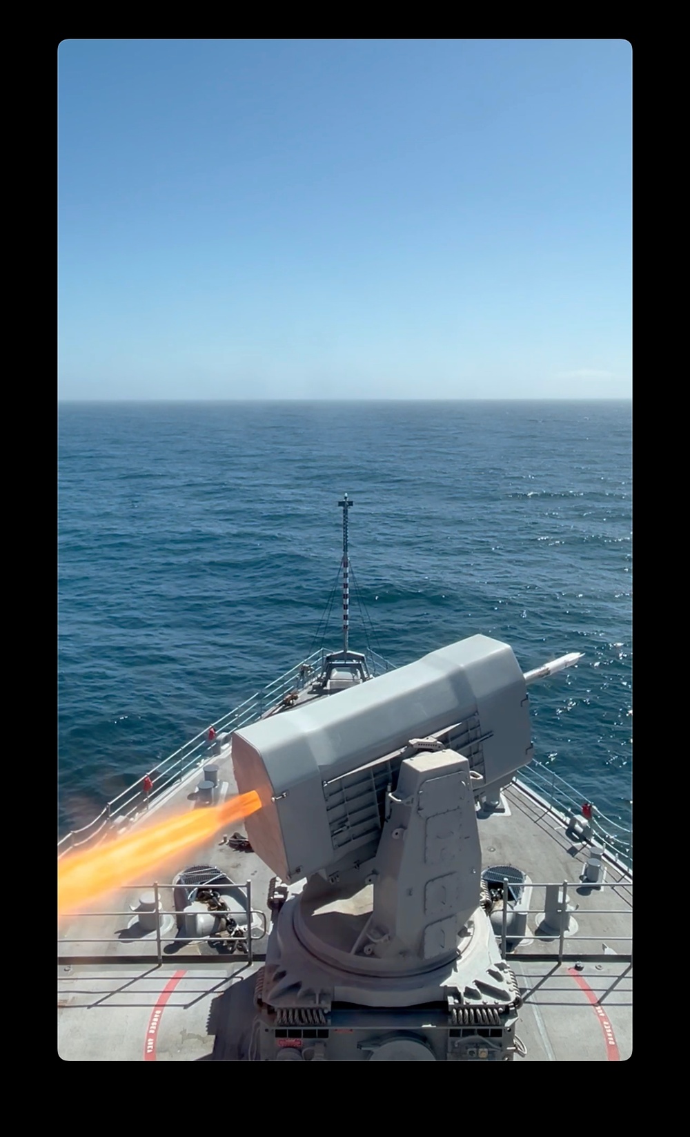 USS Comstock fires rolling airframe missile