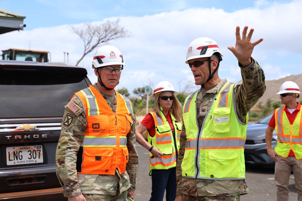 New Pacific Ocean Division commander visits Hawaii Wildfires Recovery Field Office