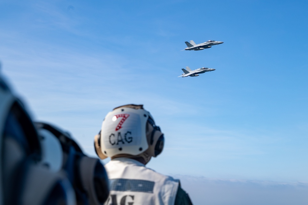 George Washington Hosts Official Peruvian Party