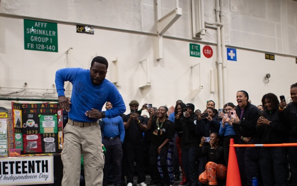 Sailors Perform in Juneteenth Event