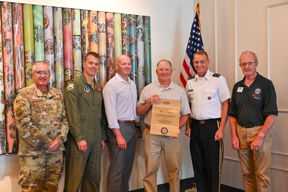 ESGR hosts awards recognition luncheon for employers of Nebraska National Guardsmen