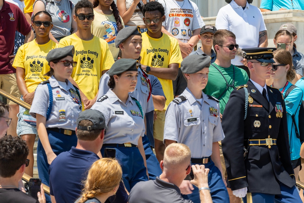 JROTC cadets experience history and pay respects at Arlington National Cemetery