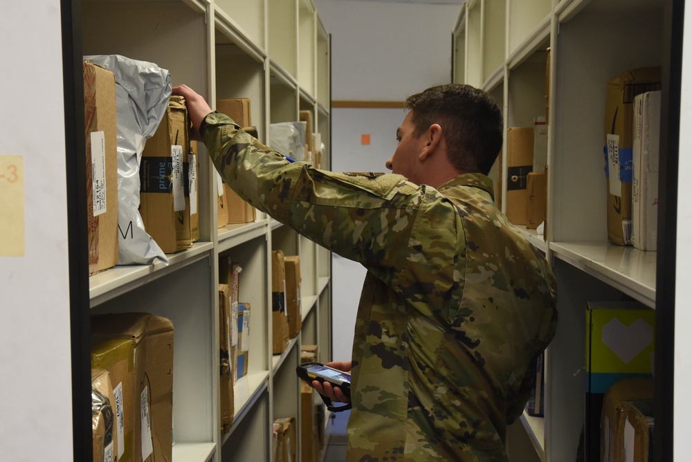 117th FSS works at Northside Post Office