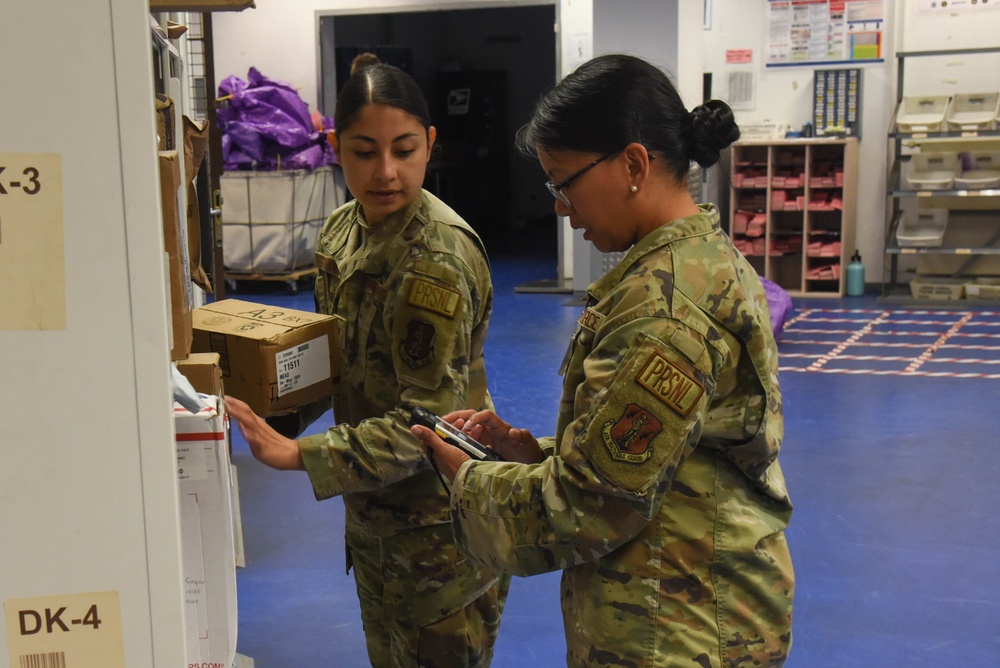 117th FSS works at Northside Post Office