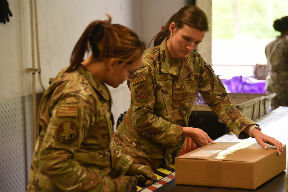 117th FSS works at Northside Post Office