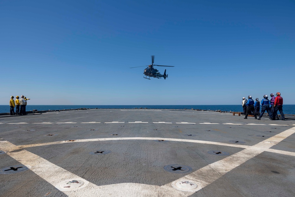 USS Carter Hall Participates in Ex Chesapeake