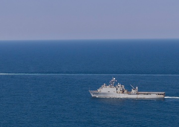 USS Carter Hall Participates in Ex Chesapeake