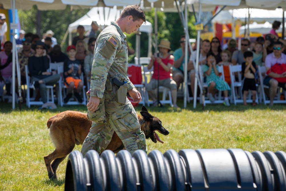 947th Military Police Detachment does a demo for the Army’s 249th Birthday