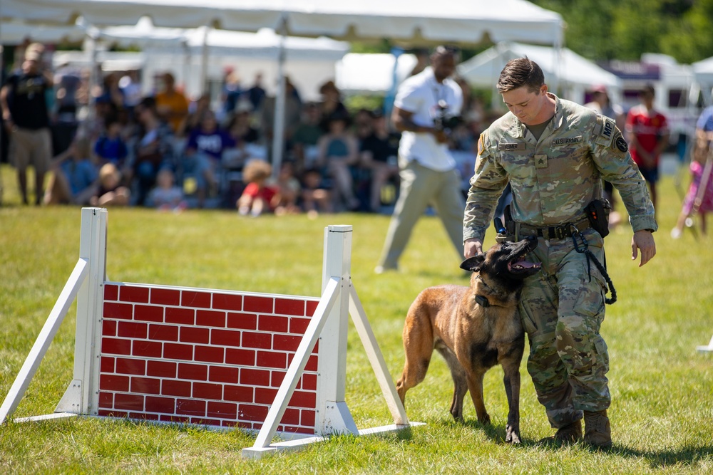 947th Military Police Detachment does a demo for the Army’s 249th Birthday