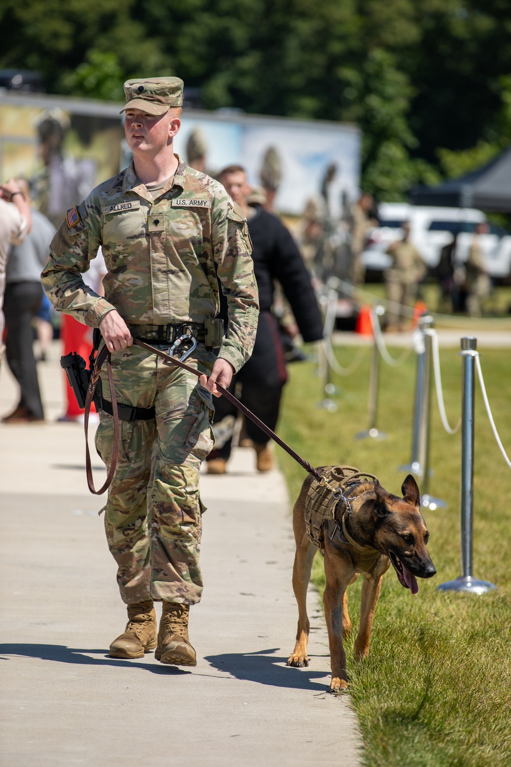 947th Military Police Detachment does a demo for the Army’s 249th Birthday