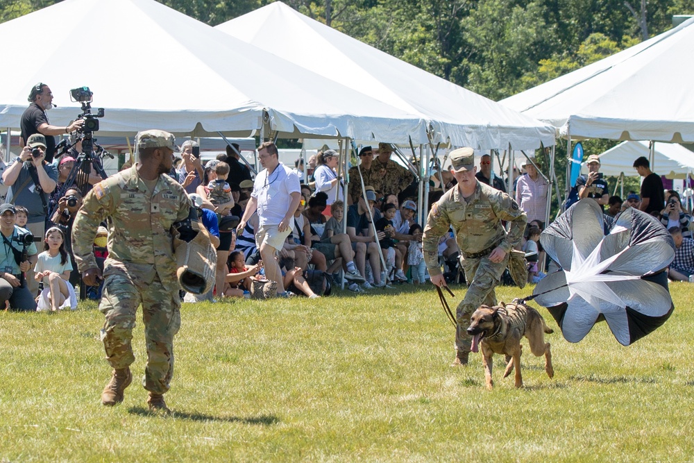 947th Military Police Detachment does a demo for the Army’s 249th Birthday