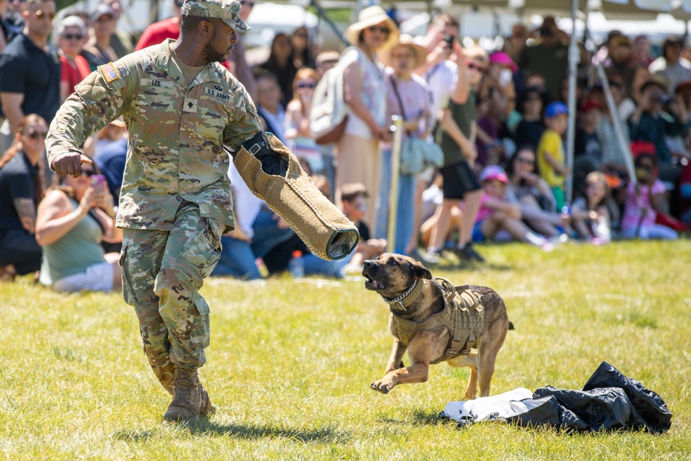 947th Military Police Detachment does a demo for the Army’s 249th Birthday