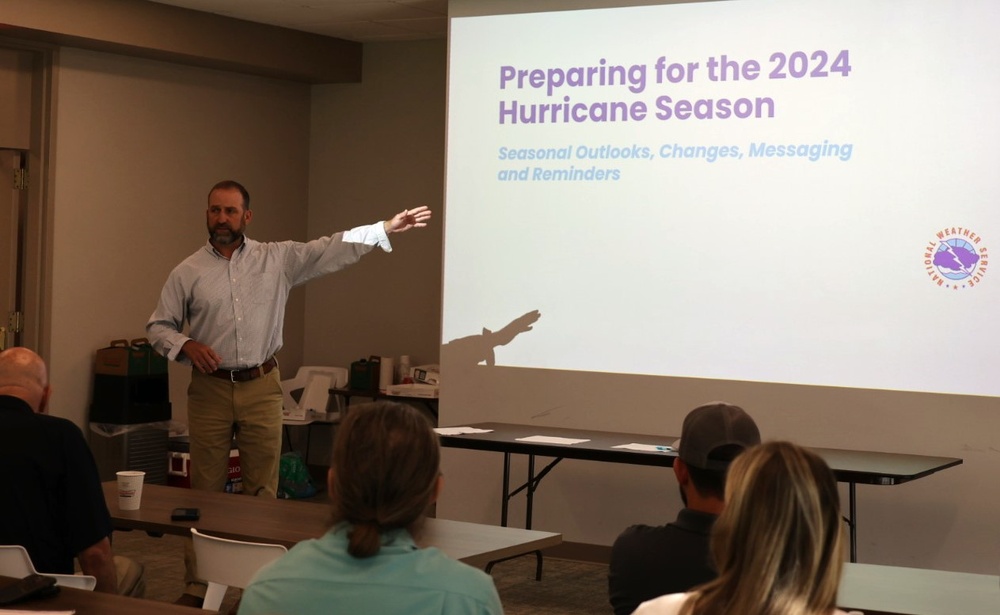 Mobile District Host Hurricane Industry Day