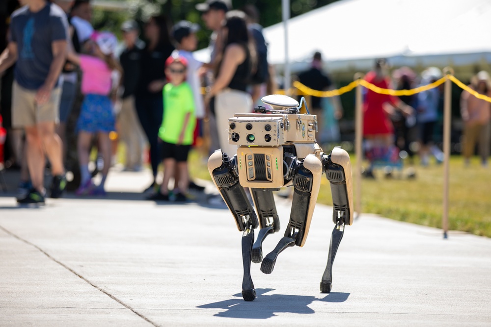 DEVCOM’s robot dog makes an appearance at Army’s 249th birthday