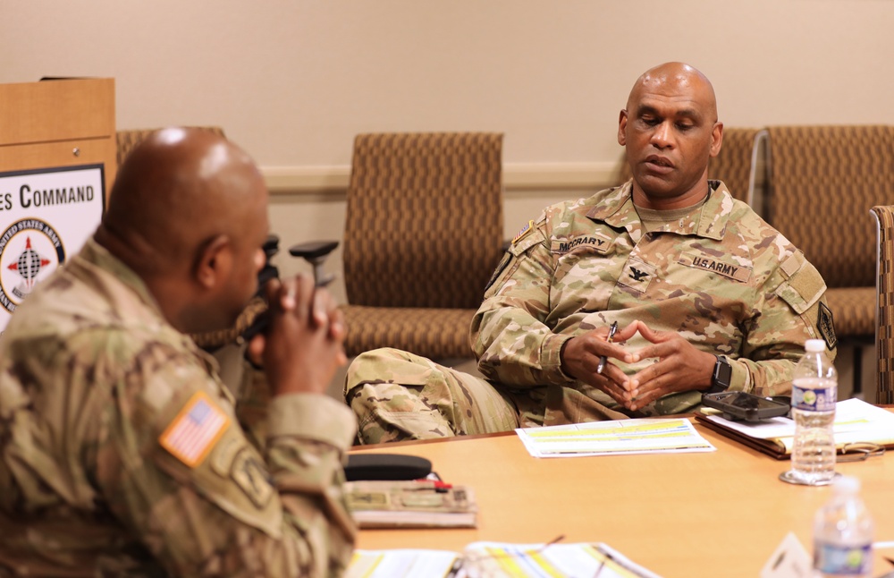 Ninth Command Chief Warrant Officer of the U.S. Army Reserve Command visits HRC