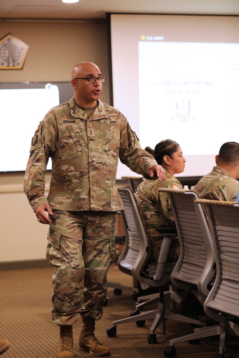 Ninth Command Chief Warrant Officer of the U.S. Army Reserve Command visits HRC