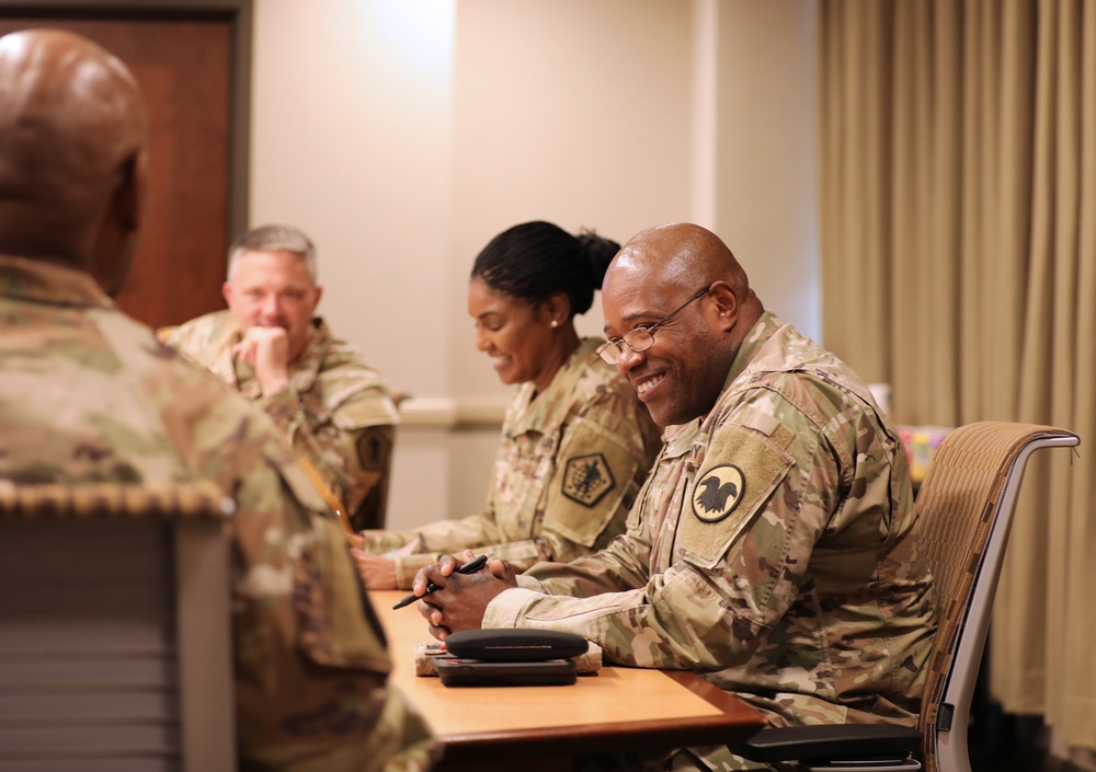 Ninth Command Chief Warrant Officer of the U.S. Army Reserve Command visits HRC