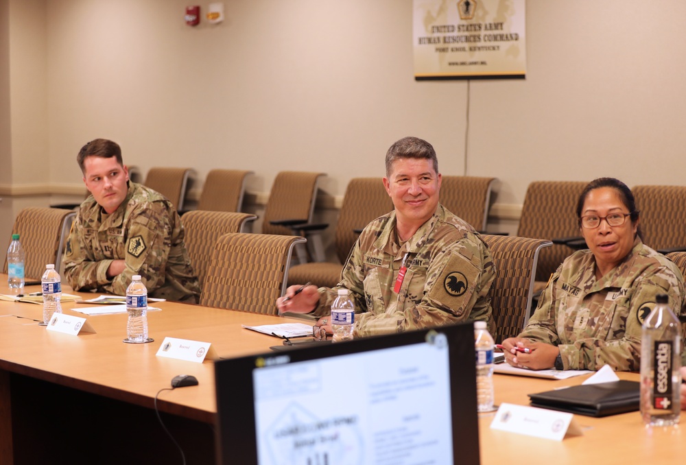 Ninth Command Chief Warrant Officer of the U.S. Army Reserve Command visits HRC