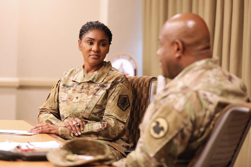 Ninth Command Chief Warrant Officer of the U.S. Army Reserve Command visits HRC