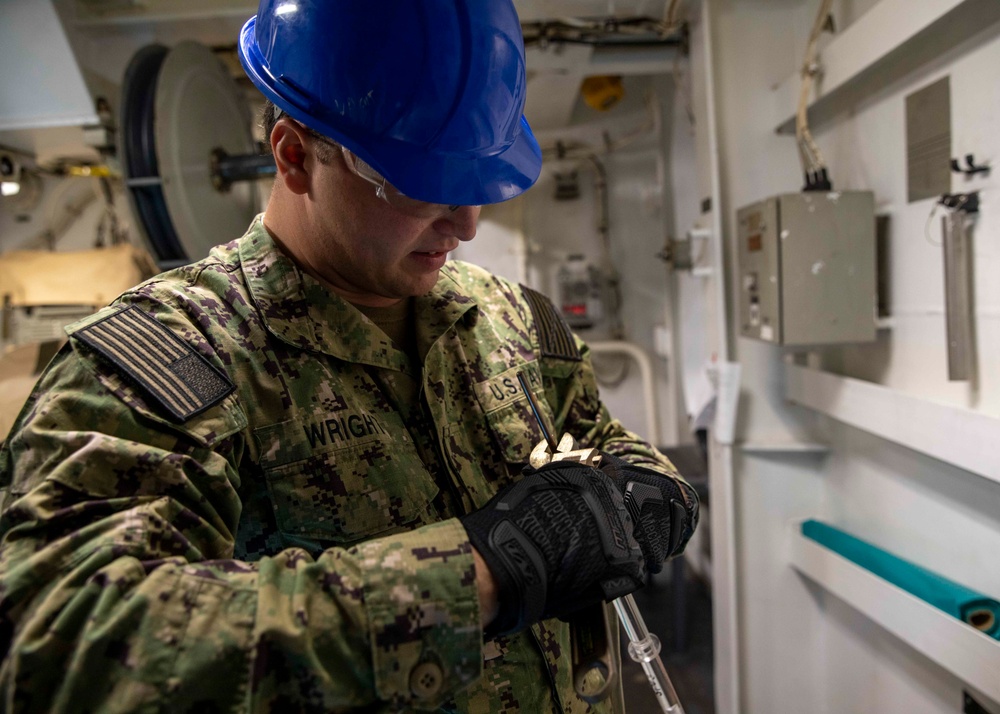 Makin Island Shorting Probe Maintenance