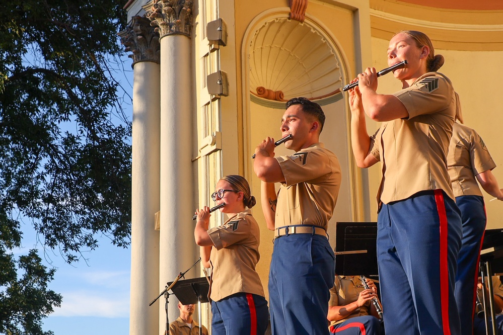 Marine Forces Reserve Band performs at Winona Steamboat Days