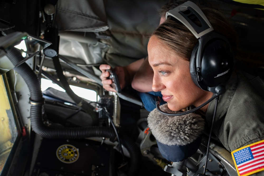 Employer Support of the Guard and Reserve Refueling Flight