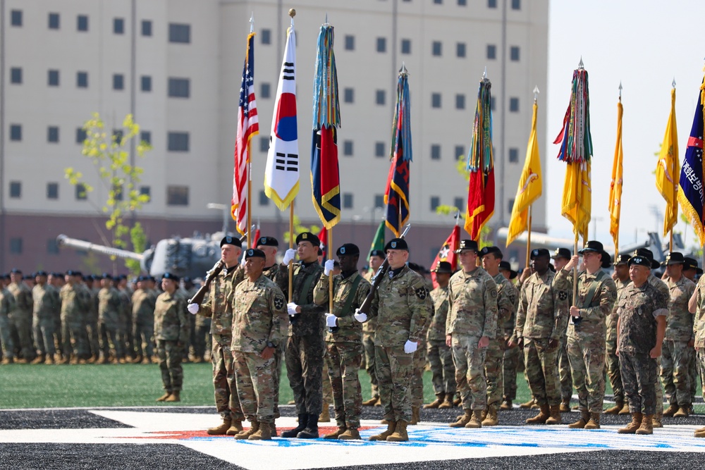 2nd Infantry Division/ROK-U.S. Combined Division Change of Command