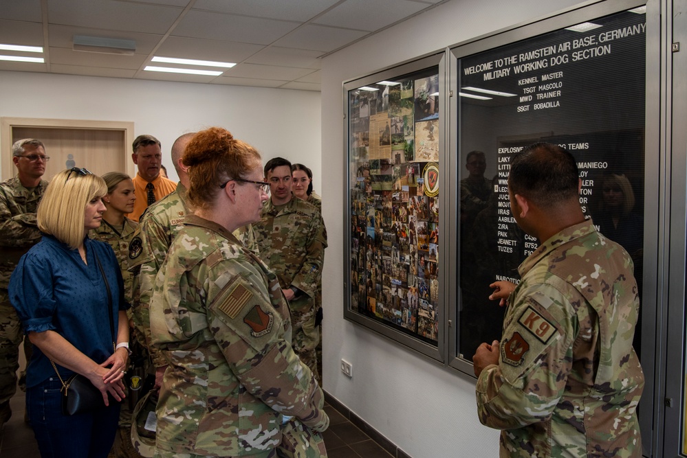 86th AW Commander attends MSG Immersion