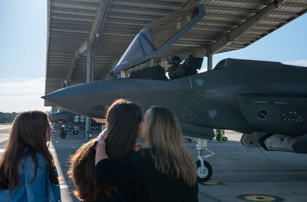 48th FW commander Brig. Gen. Joseph Campo’s Fini Flight