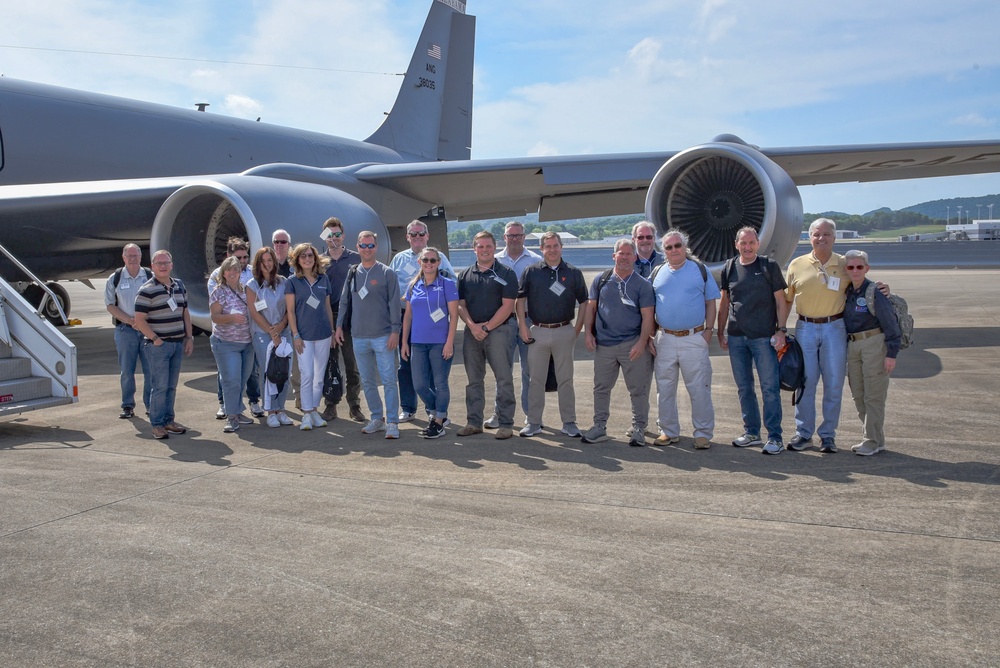 Local business leaders fly in refueling mission