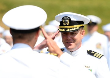 Future USS Iowa holds change-of-command ceremony