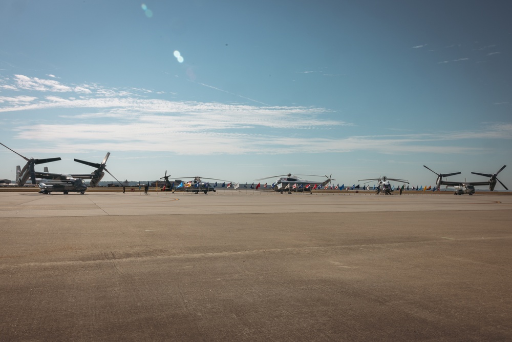 Marine Helicopter Squadron One Hosts a Change of Command Ceremony for Col. Bradley Harms