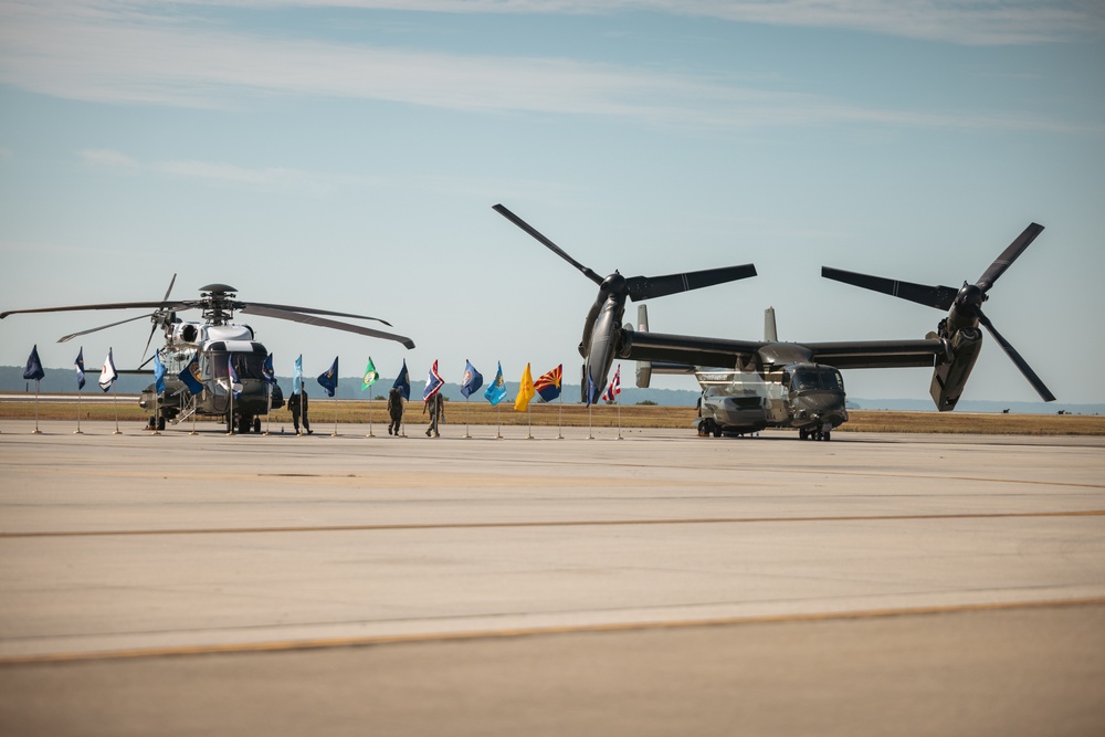 Marine Helicopter Squadron One Hosts a Change of Command Ceremony for Col. Bradley Harms