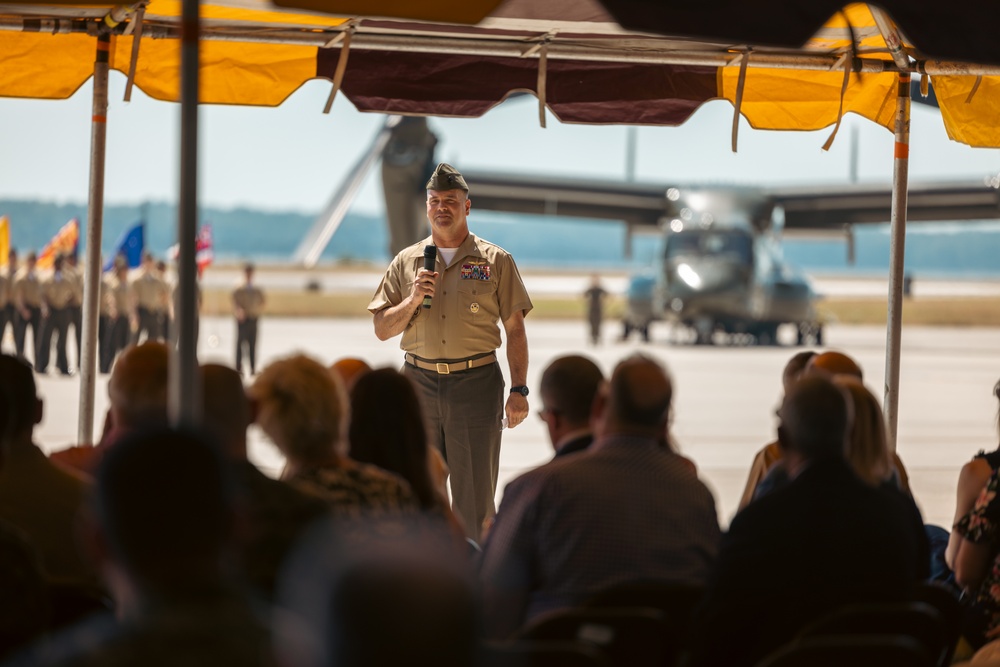 Marine Helicopter Squadron One Hosts a Change of Command Ceremony for Col. Bradley Harms