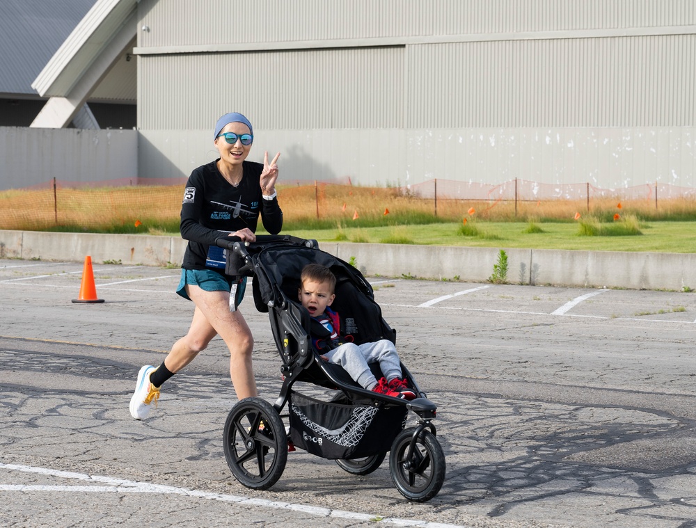 Air Force Marathon hold Museum Mile