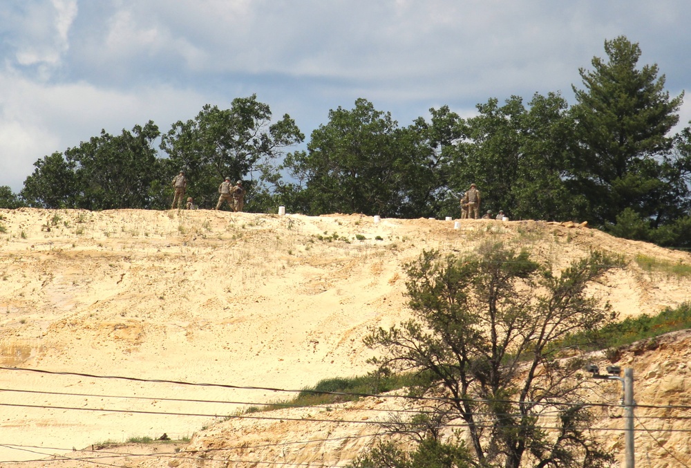 Demo time: Wisconsin Guard’s 106th Engineers conduct quarry blasts supporting Fort McCoy project