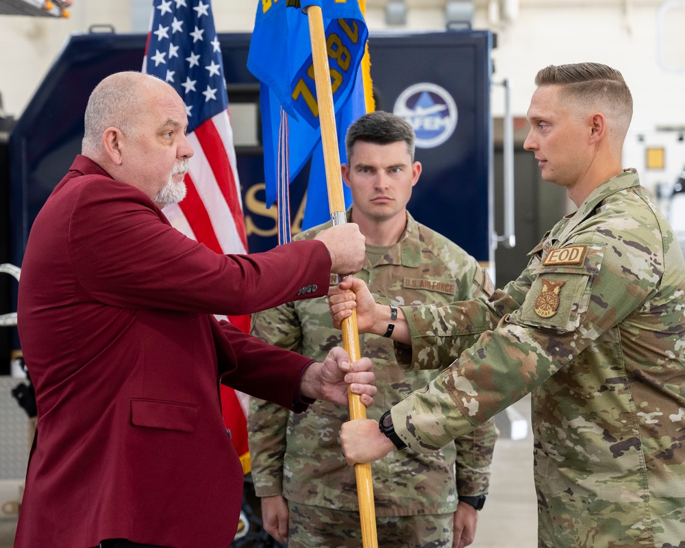 Maj. Gray takes command of the 788 CES