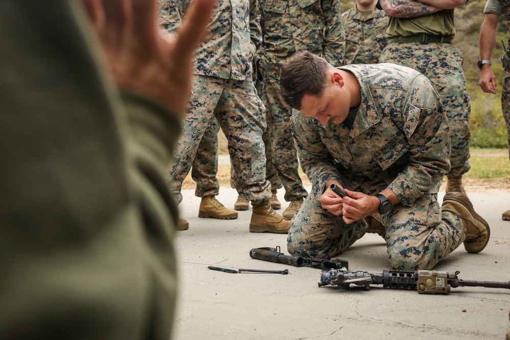 1st MARDIV Marines, Sailors compete in Corpsman Cup