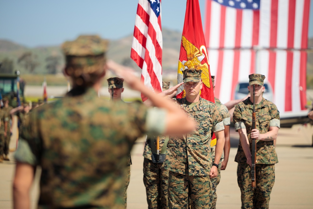 Headquarters and Headquarters Squadron MCAS Camp Pendleton Change of Command