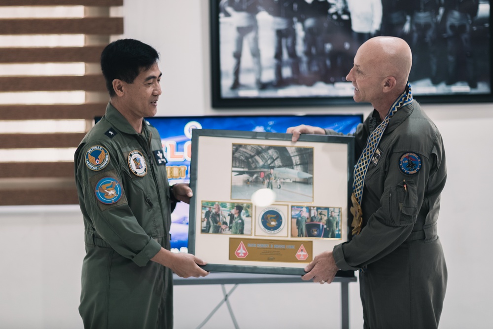 MASA 24: Brig. Gen. Brodie visits Basa Air Base