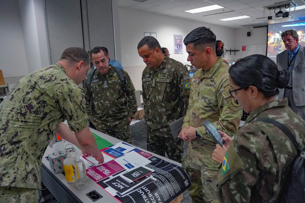 Brazil, U.S. Army public affairs leaders sharpen bilateral communication capabilities