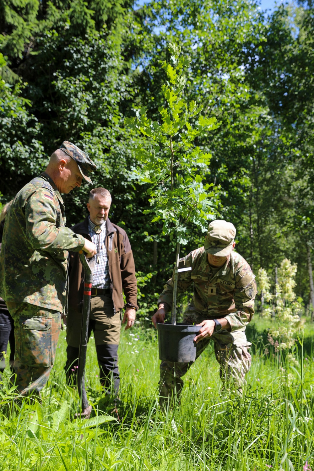 U.S. Army helps Lithuanian cadets honor Forest Brothers with land navigation event