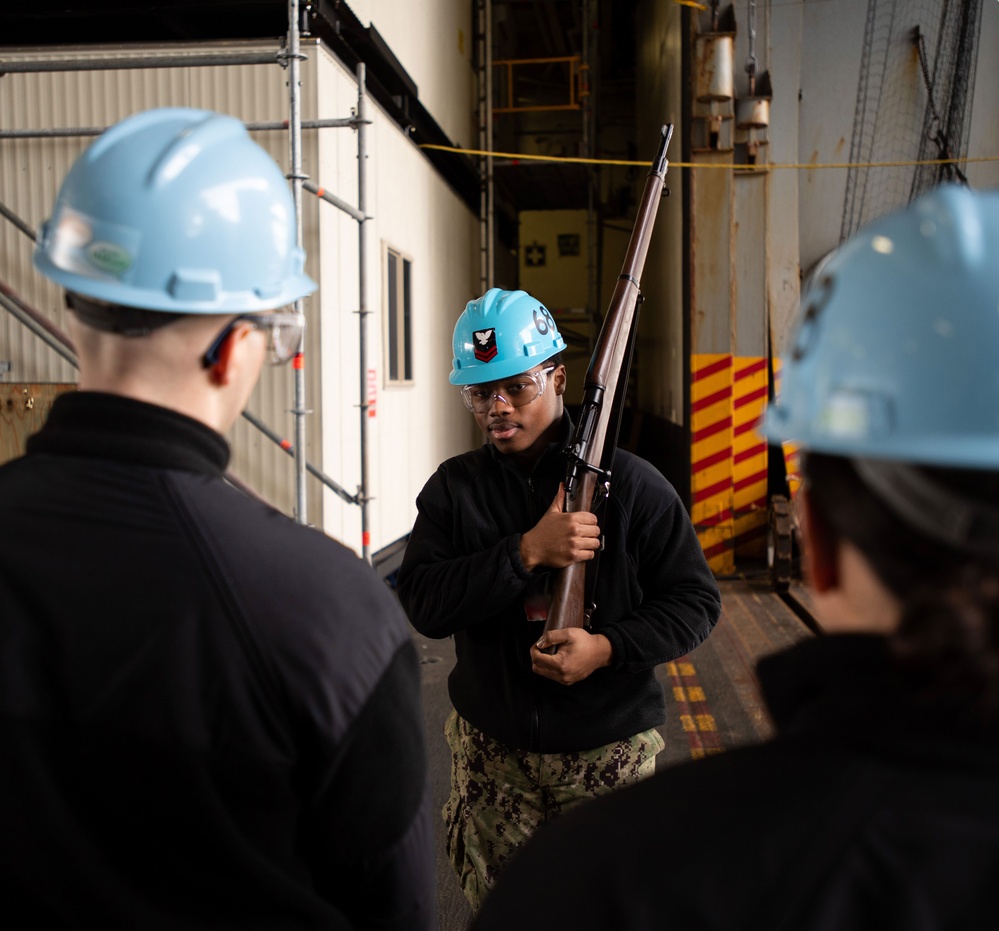 Sailors Conduct Damage Control Training