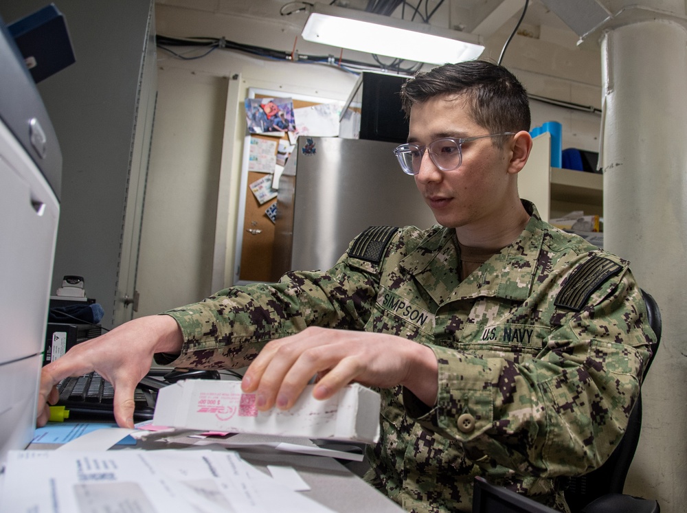 Sailor Sorts Mail